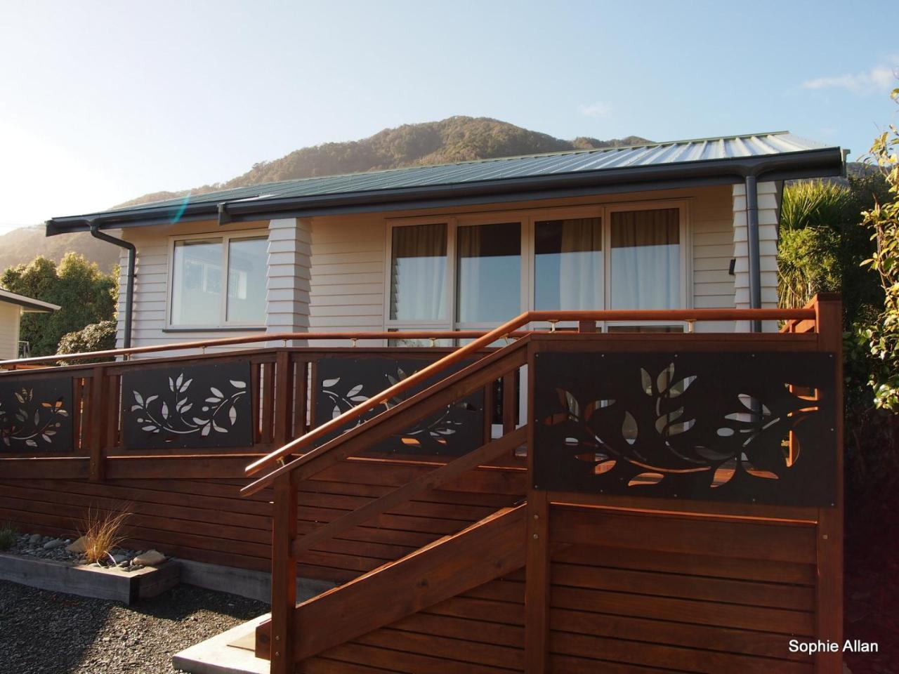 Croesus Cottages Barrytown Exterior photo